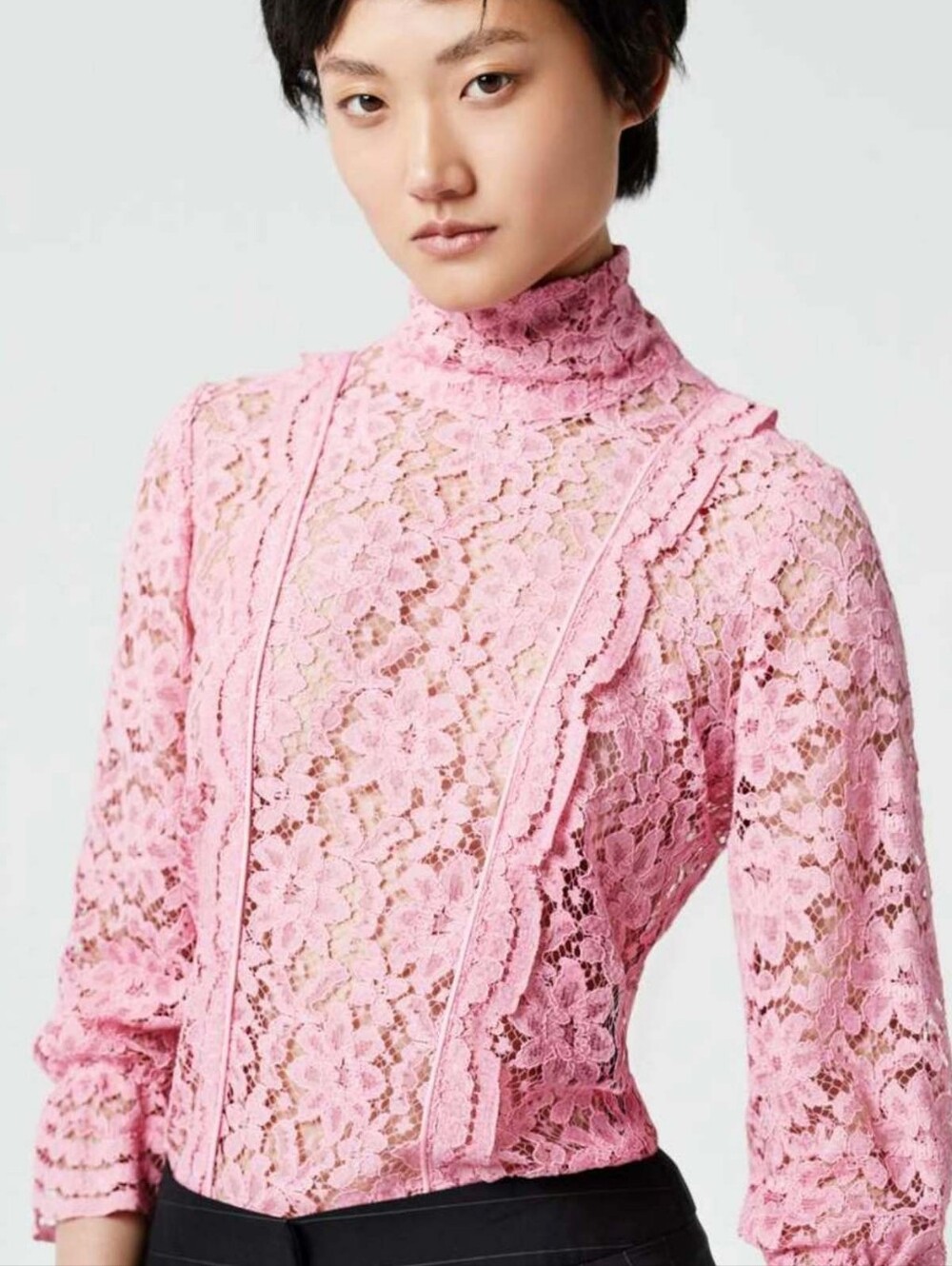 Smythe Scalloped Lace Top — Pink, Size XS